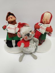 1965 Annalee Mouse With 2 1992 Carolers