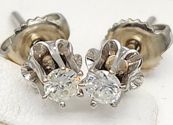 1/4 Cttw Diamond Stud Earrings In 14k White Gold