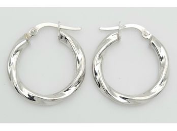 18k White Gold 3/4' Hoop Earrings
