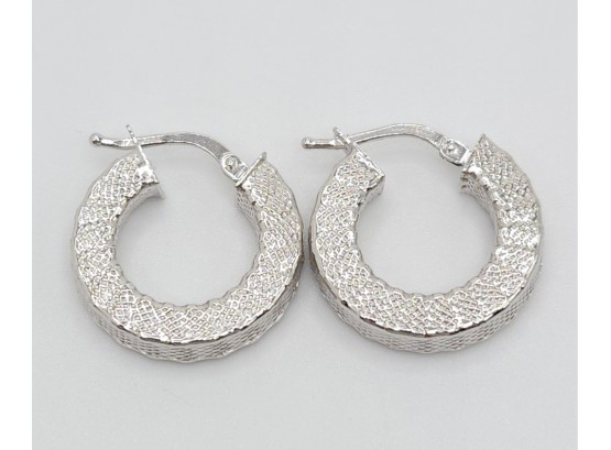 14k White Gold Textured Hinged Hoop Earrings 2.47g