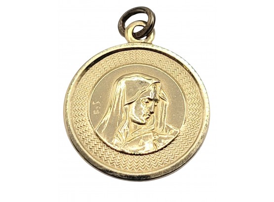 14k Yellow Gold Religious Madonna Pendant Charm Medallion 5/8'
