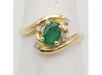 14k Gold Natural Emerald And Diamond Ring Size 9- 3.46g