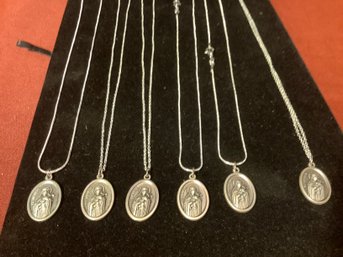 NEW-NICE STERLING SILVER CHAINS & PENDANTS GROUP OF 6
