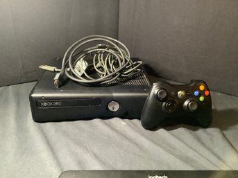XBOX 360 Gaming System Power Cord Is In Lot 71