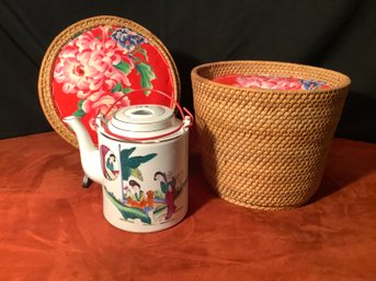 New- Jingdezhen Teapot With Lined Storage Basket