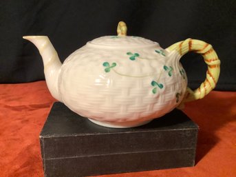 Belleek Fine  China Tea Pot Made In Ireland