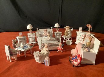 Miniature Dollhouse Furniture-Bedroom
