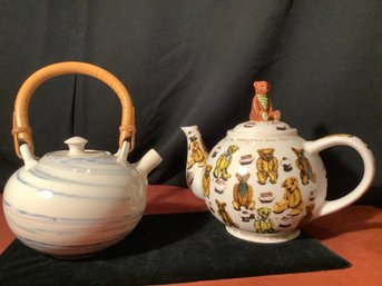 Serve Your Tea In Style! 2 Teapots