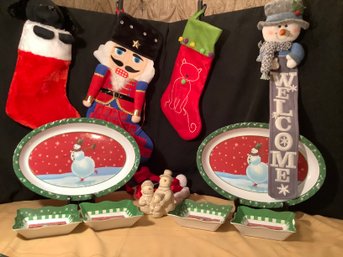Holiday Decor- Snowman Trays, Soldier Calendar & More