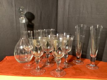 Wine Glasses & Pilsner Beer Glasses & Water Goblets