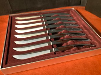 Set Of Steak Knives In Box By Carvel Hall