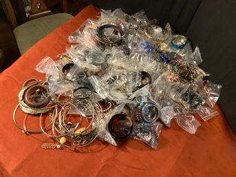 Lots Of Necklace,Chokers & Bangles