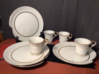 Mid Century Modern Luncheon Plates