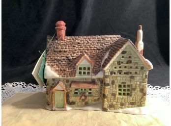 Dept 56-Christmas Village-Dickens Village Cottage