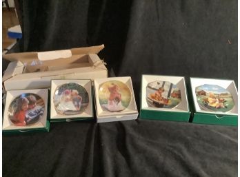 In Boxes-5 Assorted  Miniature Collector Plates