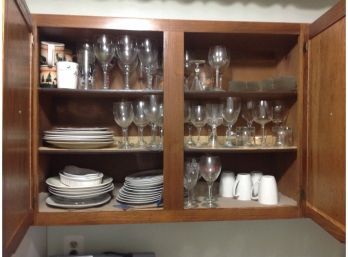 3 Shelves Glassware Plates And Cups