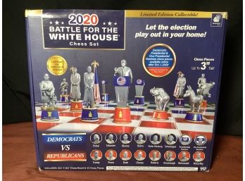 BATTLE FOR THE WHITE HOUSE CHESS SET IN ORIGINAL BOX
