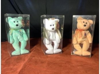 Collectible Beanie Babies With Ear Tags & Cases