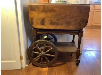 WOOD TEA CART WITH EXPANDABLE LEAVES