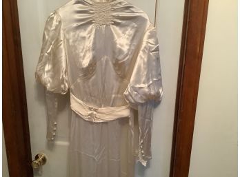 Antique Satin Wedding Gown W/ Long Train & Vail