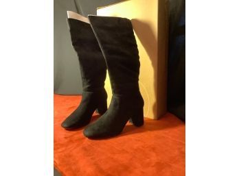 Ladies Boots By Urban Outfitters