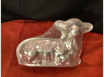 New-Lamb Cake Mold- Great For Easter