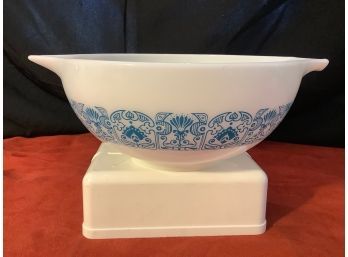 Vintage Pyrex Blue Horizon Bowl