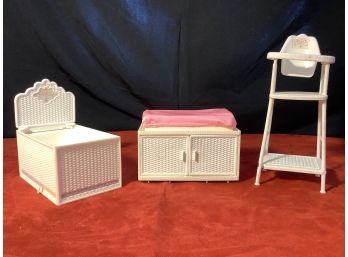 Barbie Vintage Dream House White Wicker Nursery Furniture