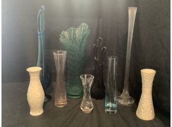 VERY LARGE GROUPING OF VASES-NICE VARIETY OF COLORS