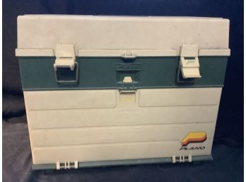 Plano Tackle Box With Shelves