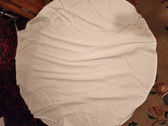 15 Round White Tablecloths, Banquet, Wedding, Cotton/poly