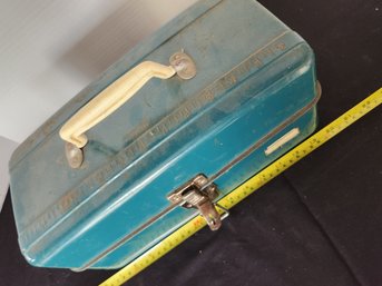 Vintage Metal Tacklebox, Fishing, Crafts, Watchmaking Tools