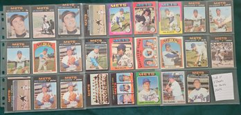 MLB Card Lot #11: 26 Mets Baseball Cards From 60's And 70's, Topps