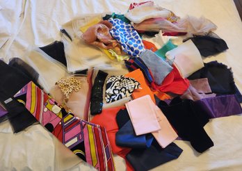 Large Lot Of Scarves, Head Coverings, Fashion Accessories, Wide Variety Sizes And Colors
