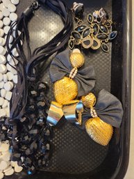 Costume Jewelry Lot #8 Necklaces, Earrings, Black And White