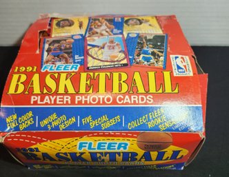 Lot 82: 1991 Fleer Basketball NBA Card Set
