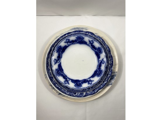 Collection Of 5 Antique And Vintage Blue & White Dishes