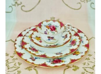Aynsley Wilton Pink Bone China, Service For 12