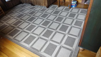 Square Pattern Area Rug