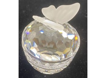 Swarovski Crystal Small Round Box With Butterfly