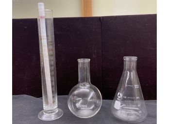 Scientific Lab Beakers Glassware