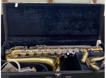 Selmer Bundy Saxophone