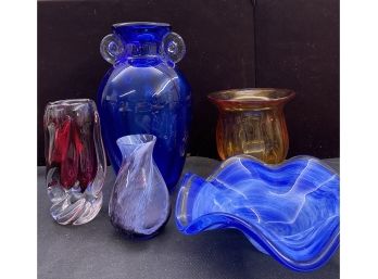 5 Pieces Of Art Glass