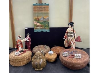 Assorted Japanese Decor Items