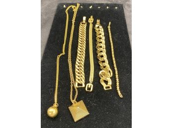 Gold Toned Vintage Jewelry