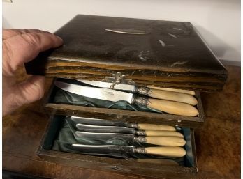 Oak Grained Cutlery Box Full Of  Sheffiled Blade Dinner And Fruit Knives With Bone Handles