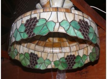Vintage Hanging 'Grapes With Leaves' Pattern Stained Glass Lamp With Crown