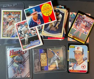 Lot Of 25 Vintage Major League Baseball Hall Of Famer Baseball Cards