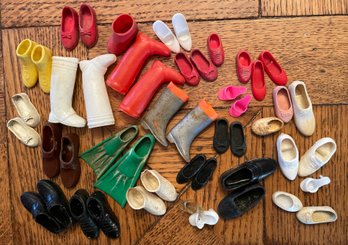 Vintage Lot BARBIE Accessories - Shoes / Footwear