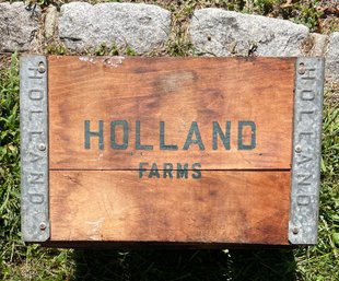 Vintage Holland Farms Wooden Milk Crate